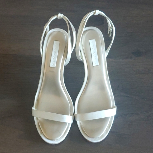 π 2X HOST PICK π BCBG MaxAzria MaβPalace Satin Open Toe Heels - Picture 6 of 15